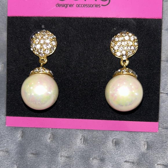 Pave Crystal Top and Iridescent Round Pearl Drop Earrings-boutique - Picture 1 of 11